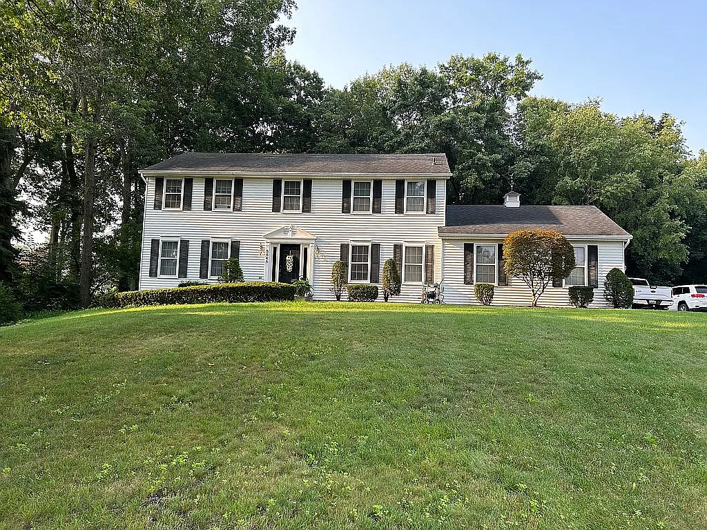 5848 Oak Creek Ln photo 1
