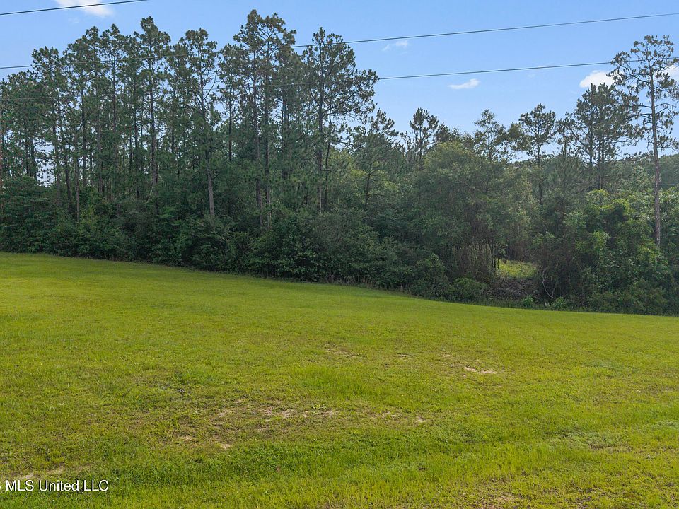 1st image of Spring Briar Trl #16