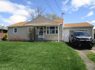 385 Emerson Ave, Farrell, PA