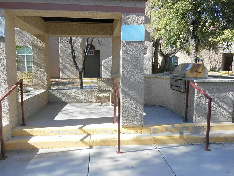 9325 W Desert Inn Rd #132 — Photo 25