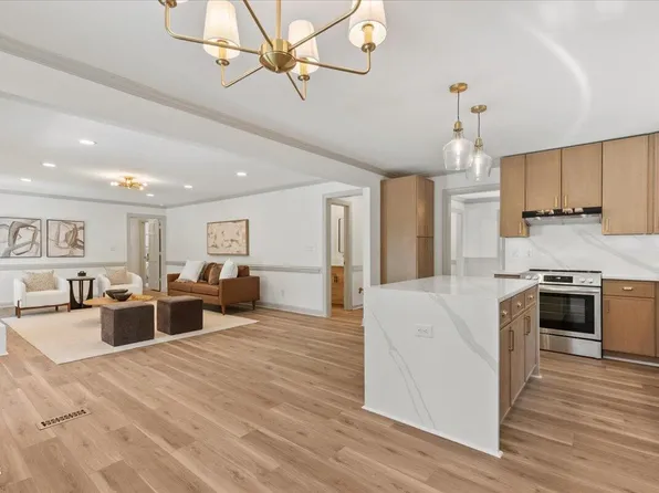 1424 Kildaire Farm Rd, Cary, NC 27511