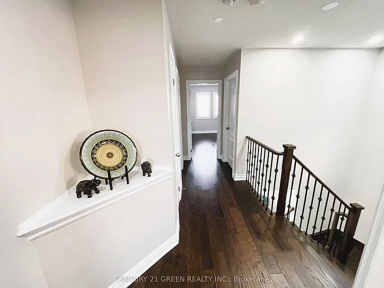 199 Windfields Farm Dr W — Photo 24