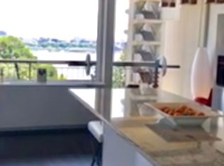 2 Horizon Rd APT 607, Fort Lee, NJ 07024