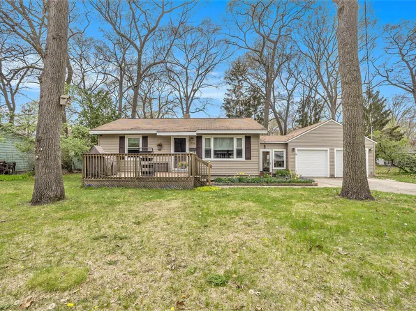 1279 Poulson Rd, Muskegon, MI 49445