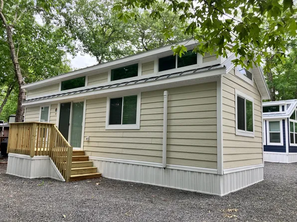 116 Swainton Goshen Rd #210, Cape May Court House, NJ 08210