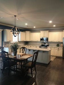 2 Heather Cir, Bella Vista, AR, 72715