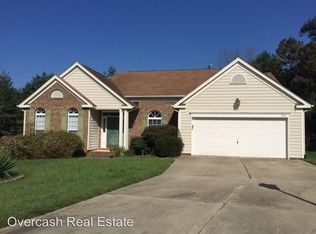 912 Woodglen Ct, Kannapolis, NC 28081