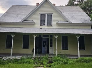 331 NE Central Ave, Blackshear, GA 31516