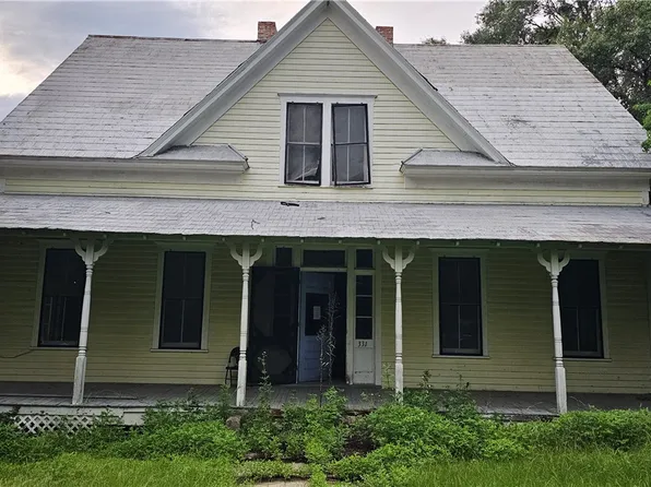 331 NE Central Ave, Blackshear, GA 31516