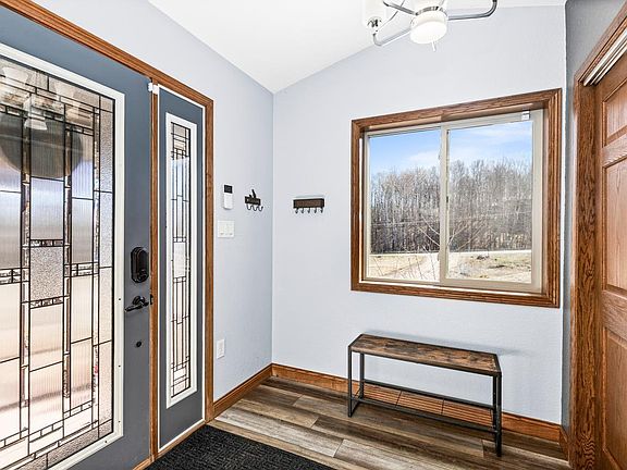 4th image of 3509 Lavaque Rd