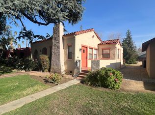 19 Parkwood Dr, Redlands, CA 92373