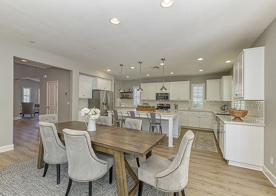 1st image of 5601 Saratoga Cir