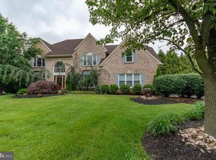 44 Radcliff Dr, Doylestown, PA 18901