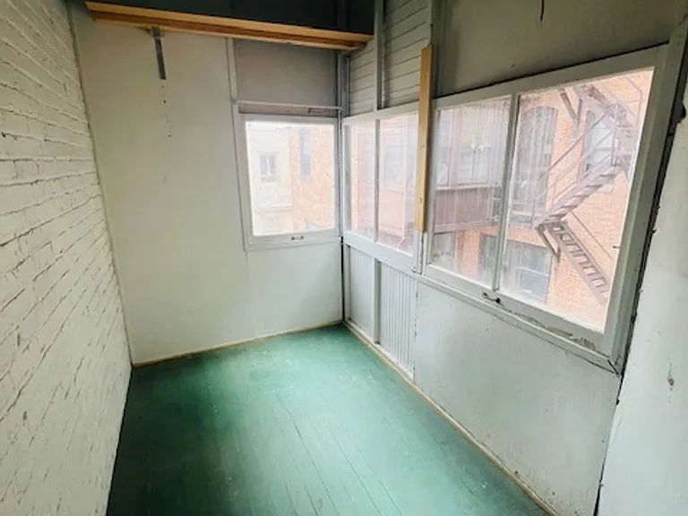 RH Blackstone — Photo 14