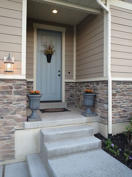 1st image of 103 E Beacon Dr