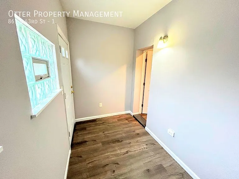 861 N 43rd St #1 — Photo 9