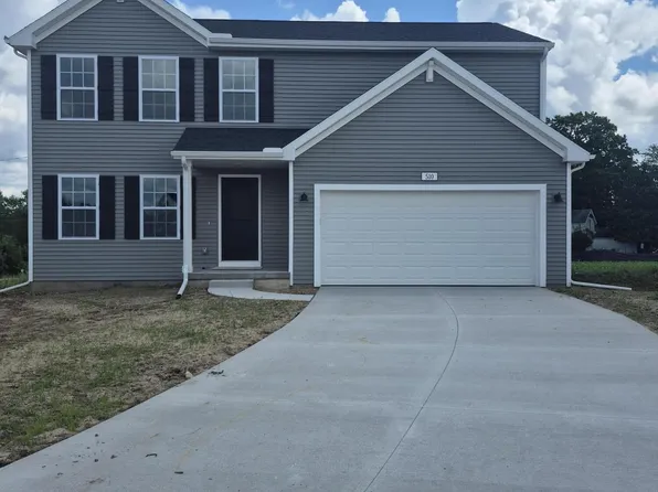 510 Snow Pine Ct NE, Cedar Springs, MI 49319