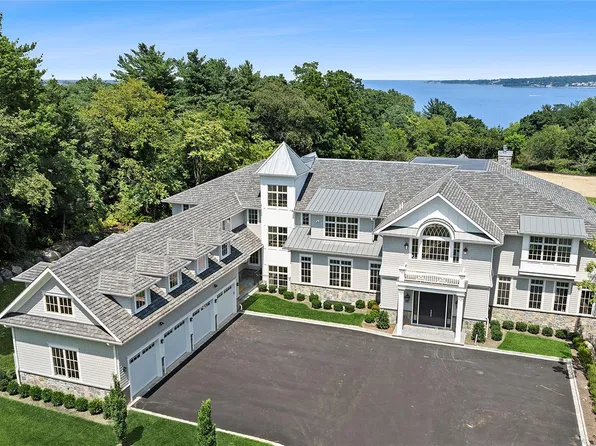 4 Shepherds Lane, Sands Point, NY 11050