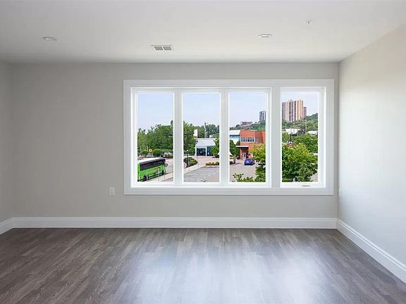 4th image of 4810 Aschoff Pl Unit 3C