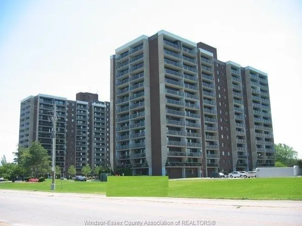 9099 Riverside Dr E, Windsor, ON