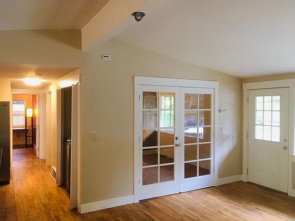 5th image of 14424 SE 18th St