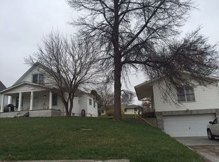 174 E 2nd St, Malcolm, NE 68402