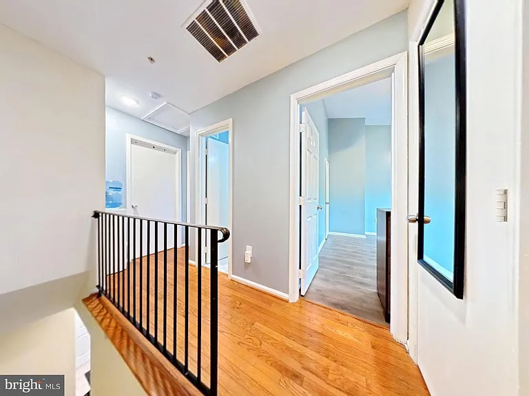 6955 Aquamarine Ct — Photo 30