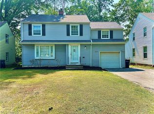 2130 Lyndway Rd, Beachwood, OH 44122