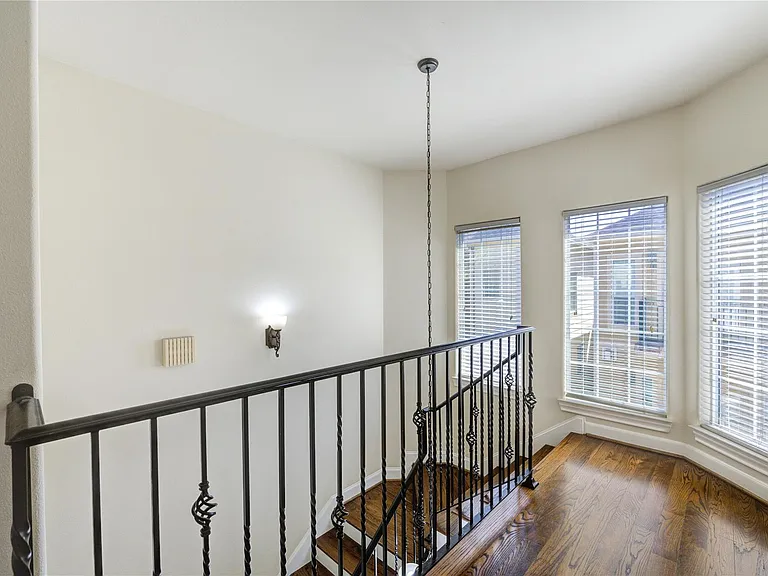 5813 Washington Ave #B — Photo 22