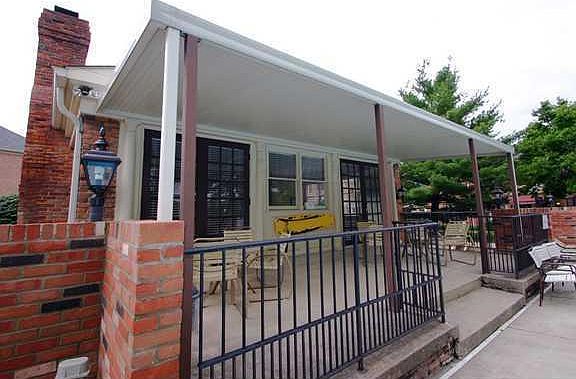 4th image of 991 Manor Ln Unit A