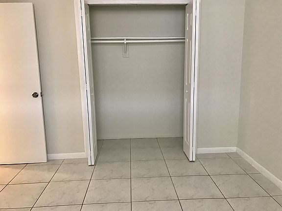 5th image of 1100 NW 5th Ave #1W