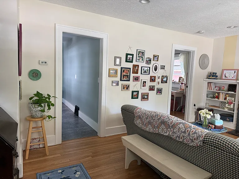 127 S Pearl St #1 — Photo 6