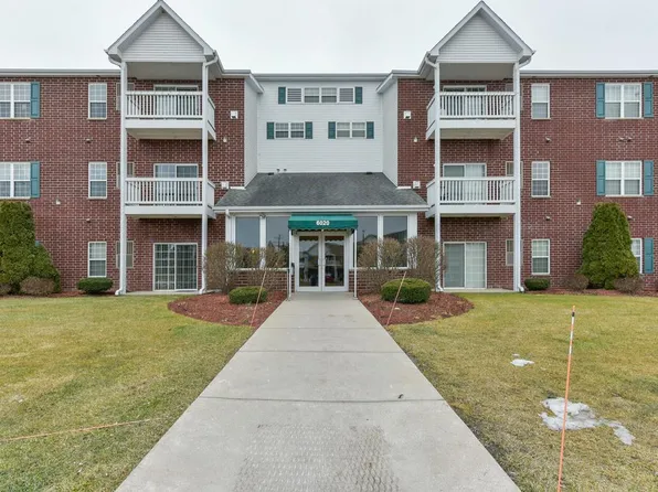 6020 South Buckhorn AVENUE #206, Cudahy, WI 53110