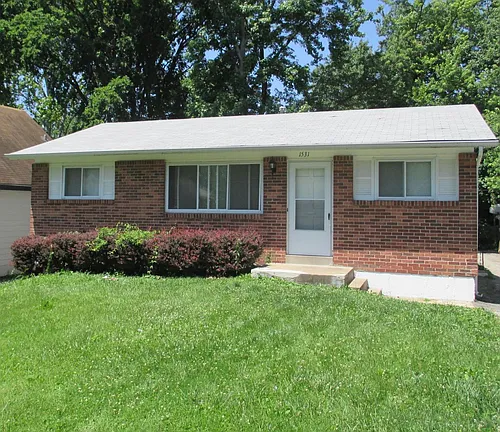1531 Bradford Ave Photo 1