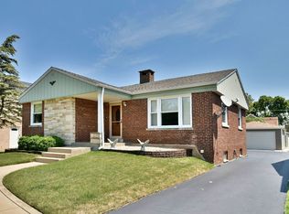 2323 S 4th Ave, North Riverside, IL 60546