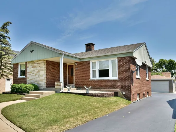 2323 S 4th Ave, North Riverside, IL 60546