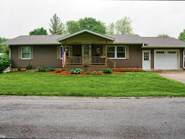 200 2nd St, Keosauqua, IA 52565