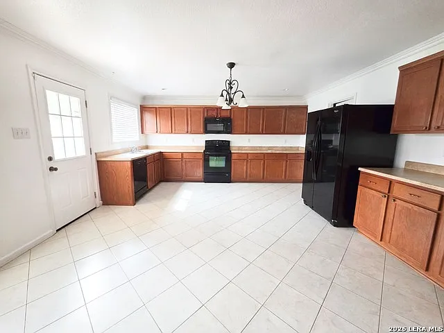 5806 Valparaiso Way — Photo 2