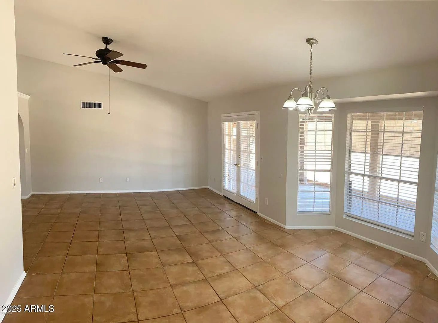 18239 N 38th DR, Glendale, AZ 85308 — Photo 2
