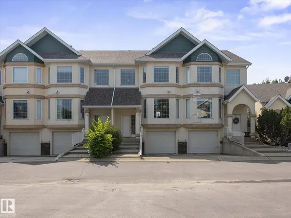 11717 9b Ave NW #15, Edmonton, AB T6J 7B7