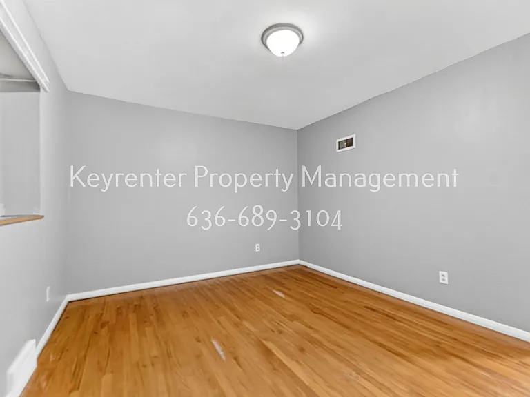 7405 Olian Dr — Photo 8