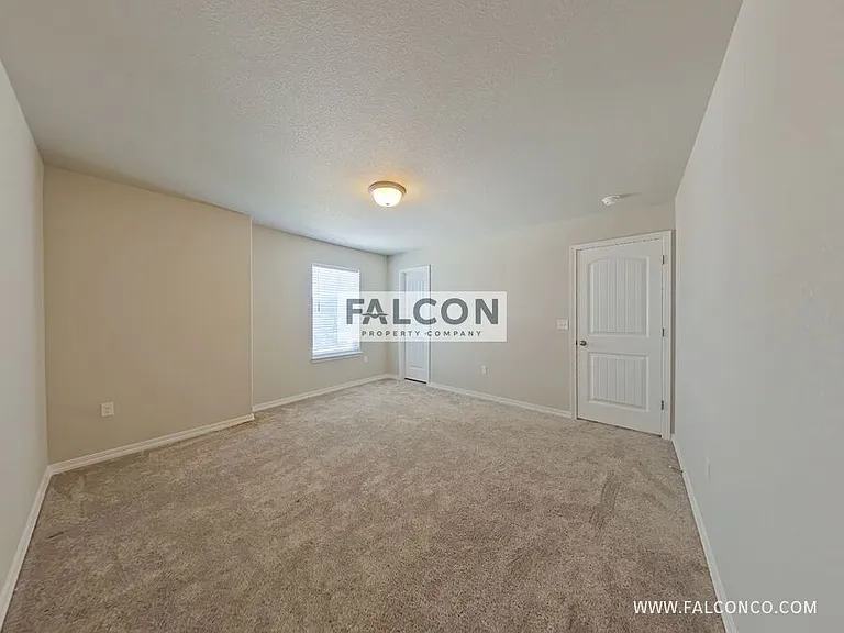 8335 Graphite Dr — Photo 22