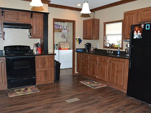 4th image of 284 Bubert Ln