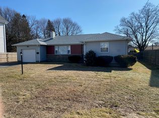 106 Colwell St, Cranston, RI 02920