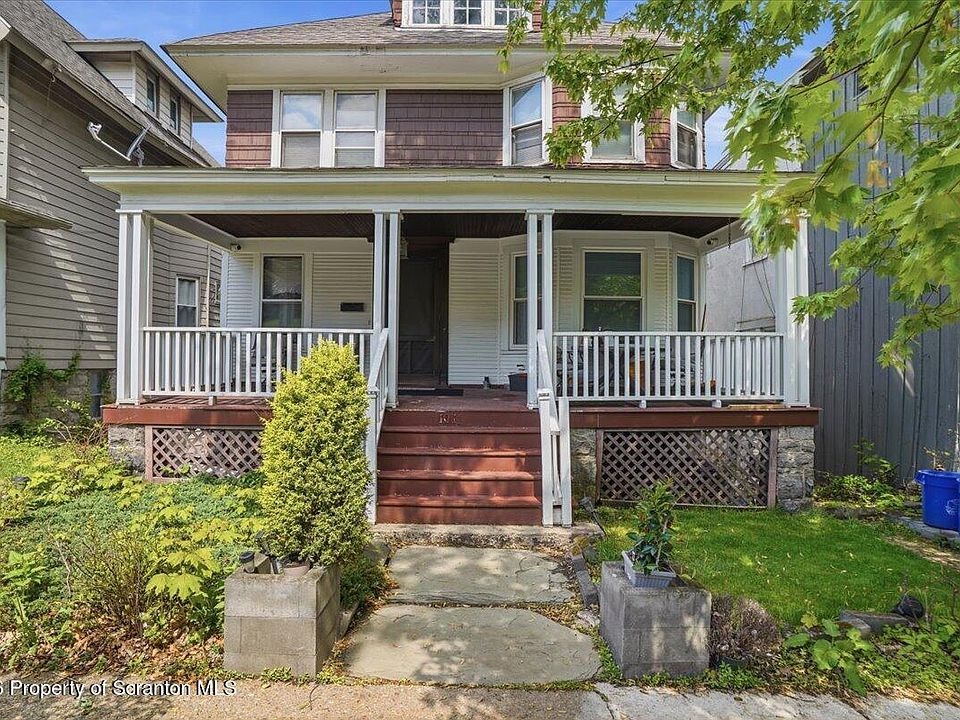 1st image of 1011 Clay Ave