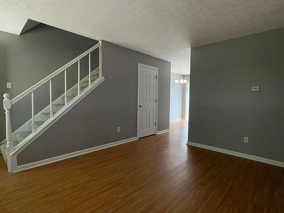 3rd image of 5734 Crossing Ct #1