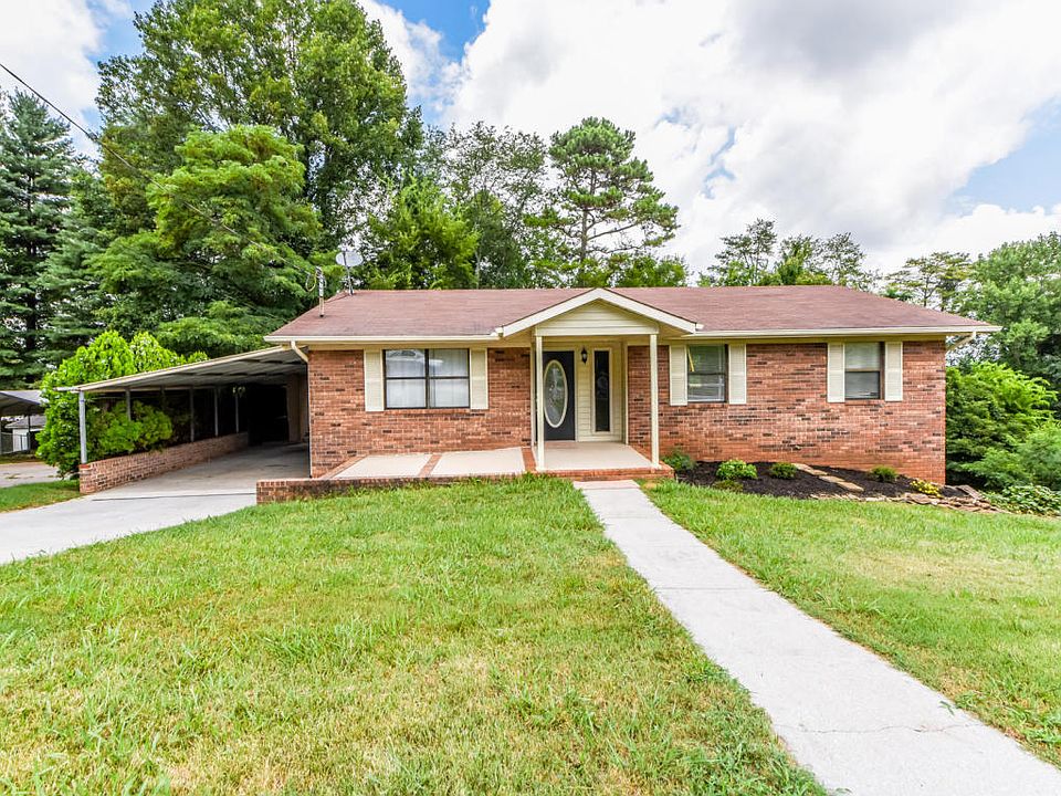 1st image of 854 Greenwich Dr