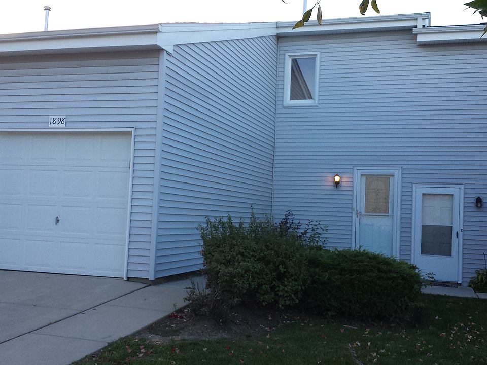 2nd image of 1898 N Alpine Dr