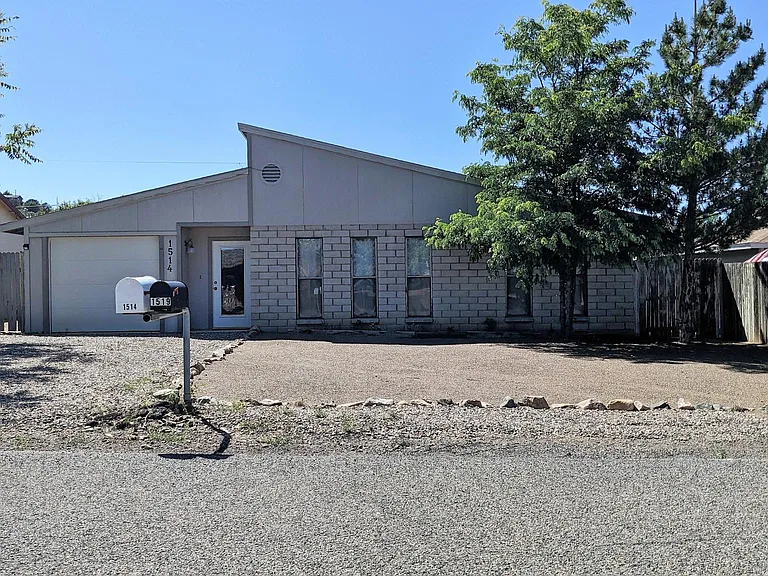 1514 N Elaine Way — Photo 48