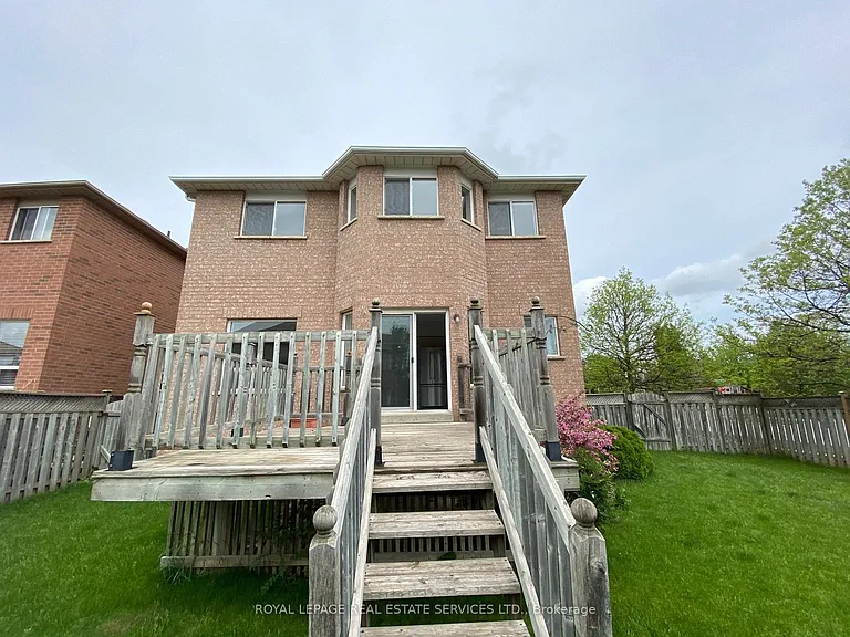 2362 Woodridge Way — Photo 11